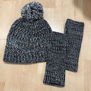 Rebecca Minkoff hat & handwarmer set